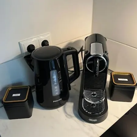 Zentrale Moderne City-wohnung - Netflix - Nespresso * Essen