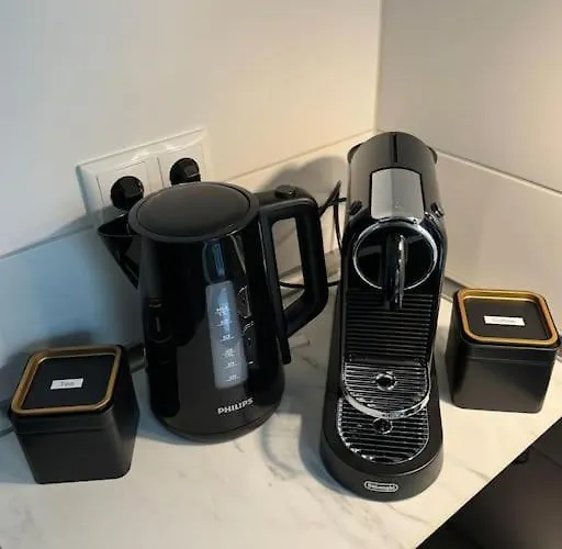 Zentrale Moderne City-wohnung - Netflix - Nespresso * Essen